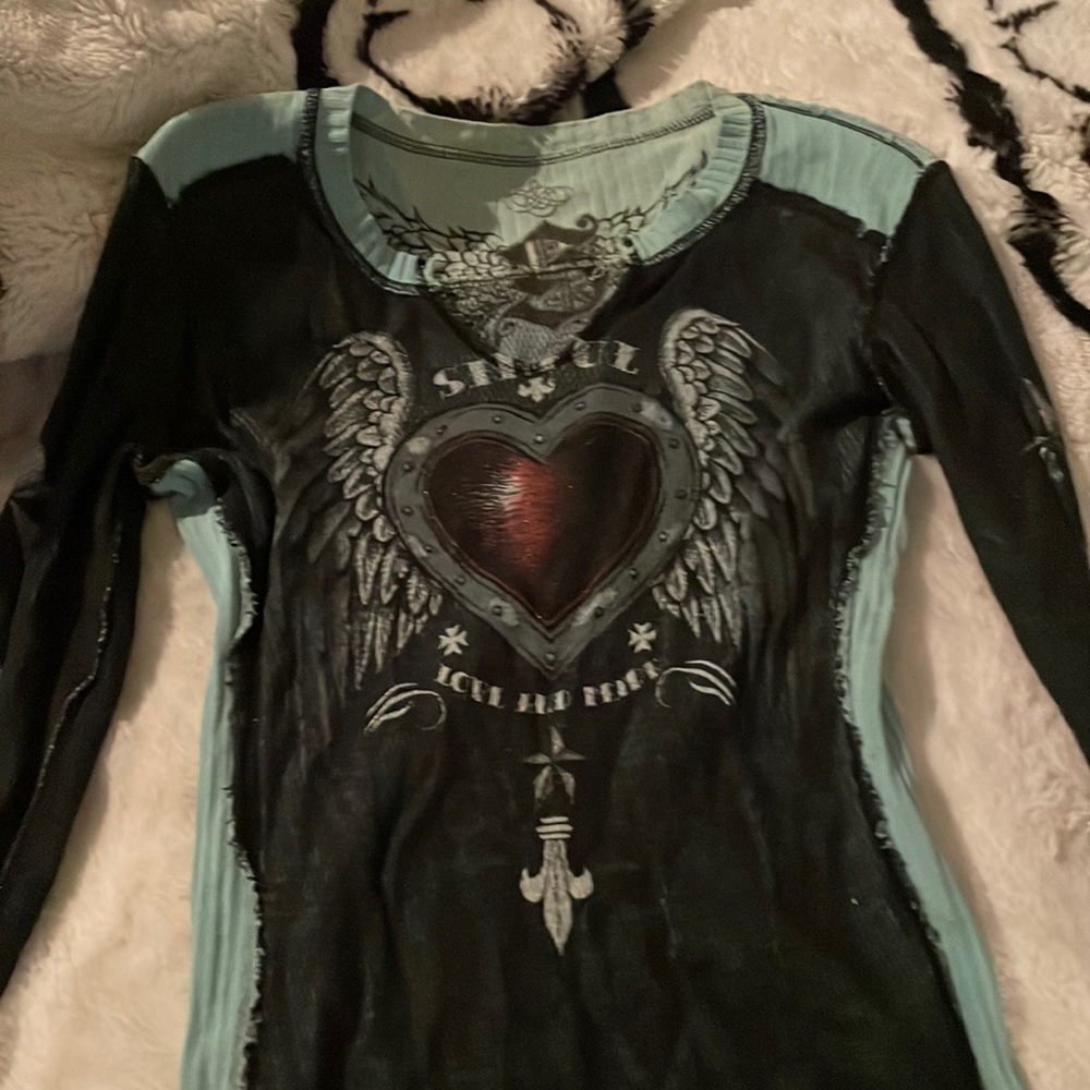 Reversible shirt Buckle size small